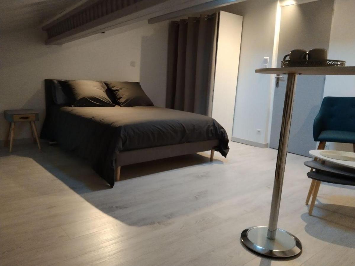 Bed and Breakfast Lou Calado Фаєнс Екстер'єр фото